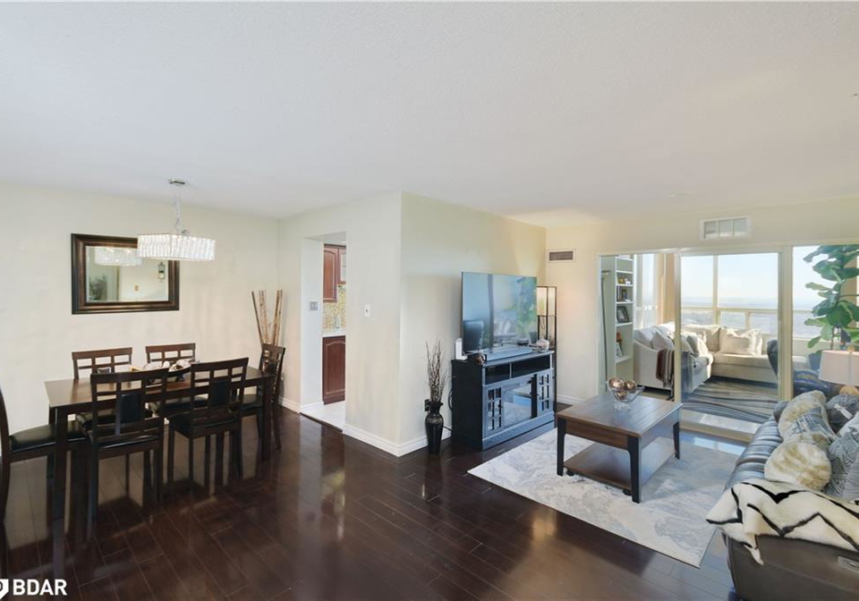 30-malta-avenue-peel-ontario-40762049