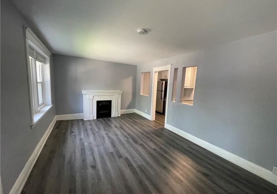 45-carrick-avenue-hamilton-ontario-40762057