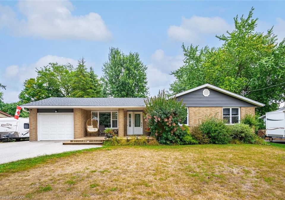 37-victoria-crescent-fergus-ontario-40762080