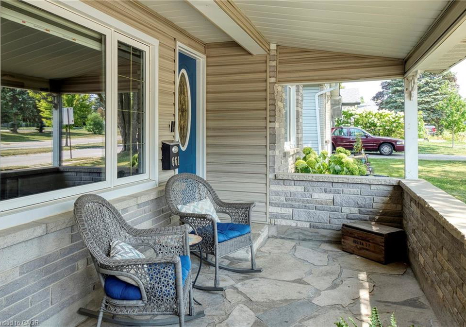 661-glen-forrest-boulevard-waterloo-ontario-40762092