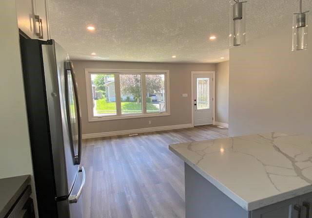 38-silver-aspen-crescent-kitchener-ontario-40762109