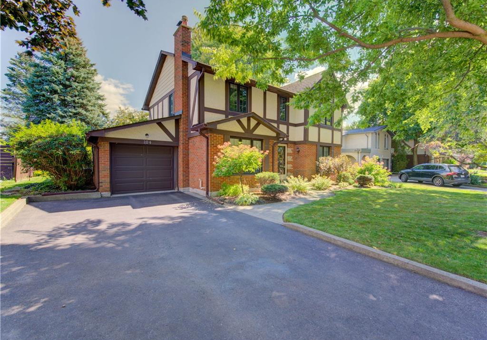 104-inverness-drive-cambridge-ontario-40762130