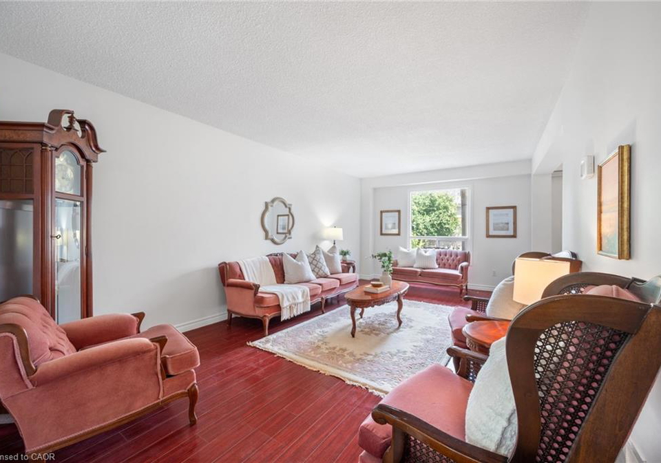 4207-elora-drive-peel-ontario-40762142