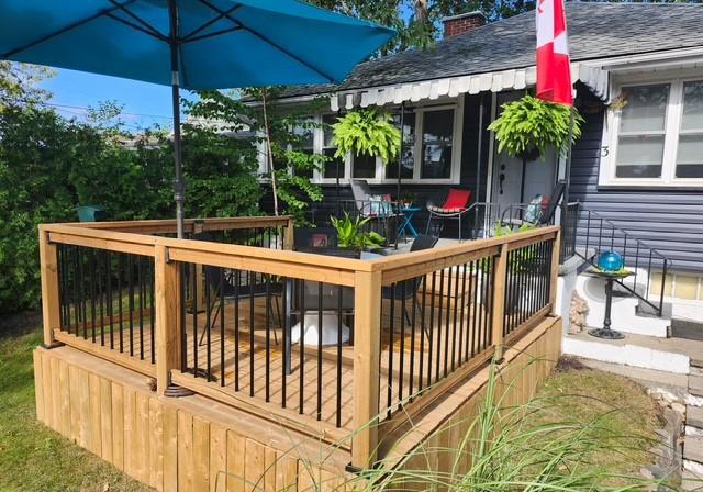 3-elmwood-avenue-grand-bend-ontario-40762201