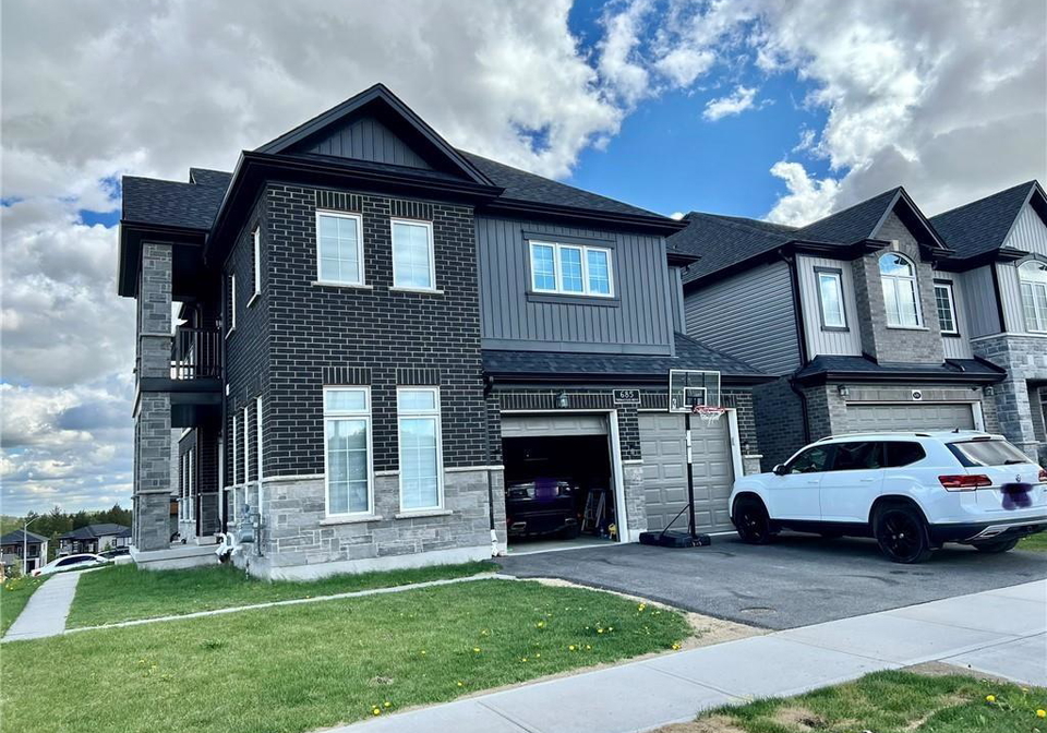 685-thomas-slee-drive-kitchener-ontario-40762254