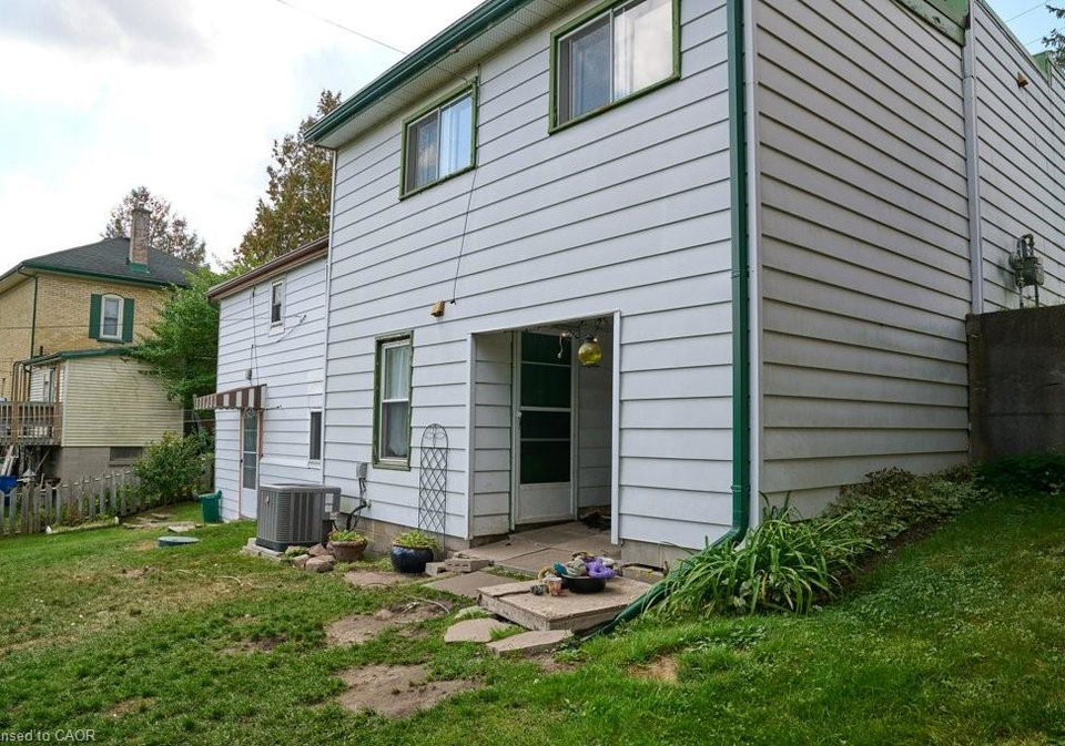 117-front-street-new-dundee-ontario-40762258