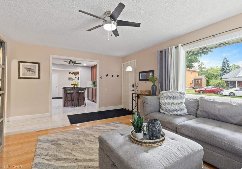 208-king-street-atwood-ontario-40762306