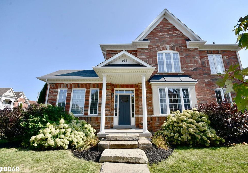 166-succession-crescent-barrie-ontario-40762307