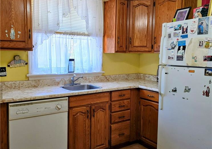 73-francis-street-cambridge-ontario-40762335