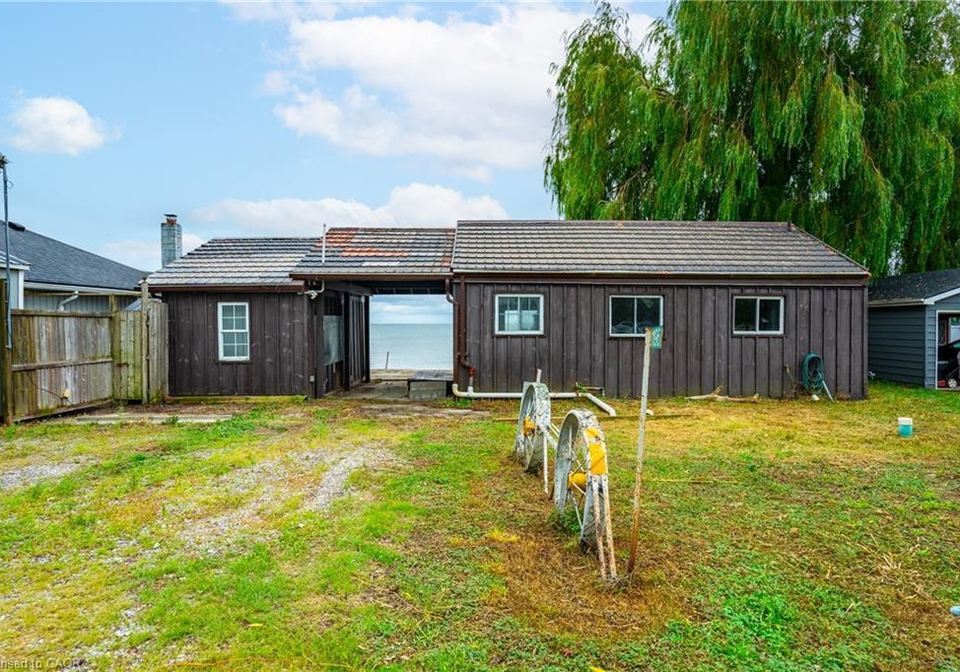 1196-lakeshore-road-selkirk-ontario-40762481