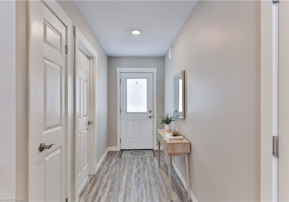 14-malcolm-crescent-listowel-ontario-40762509