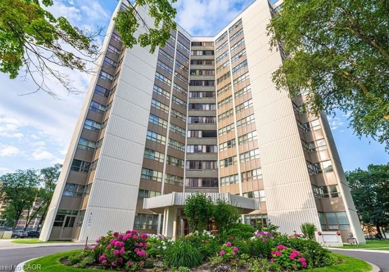 2323-confederation-parkway-mississauga-ontario-40762534