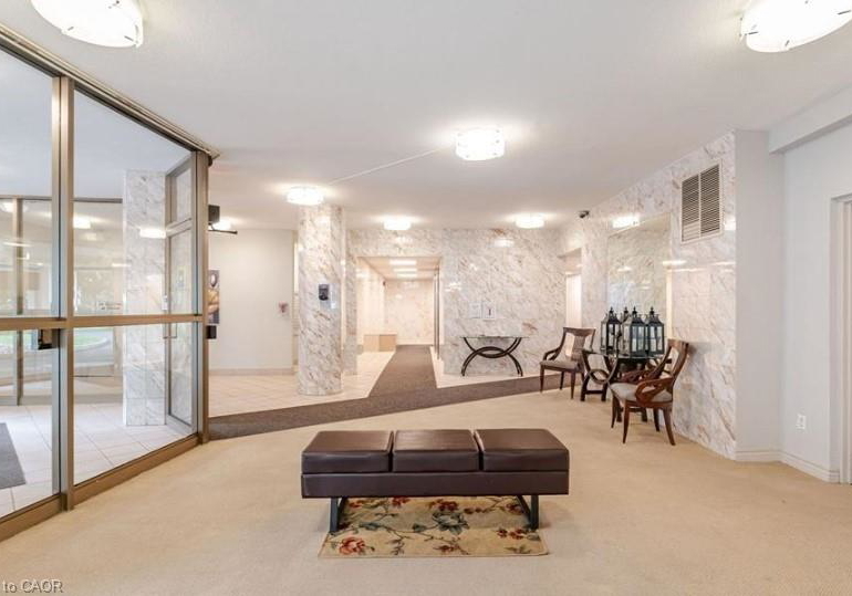 2323-confederation-parkway-mississauga-ontario-40762534