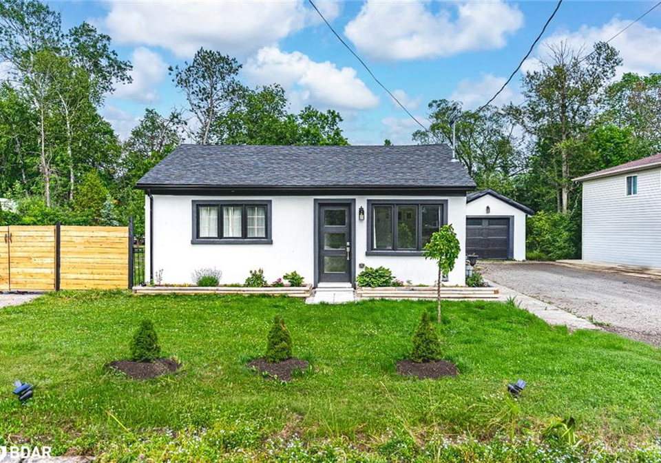 1011-gilmore-avenue-lefroy-ontario-40762547
