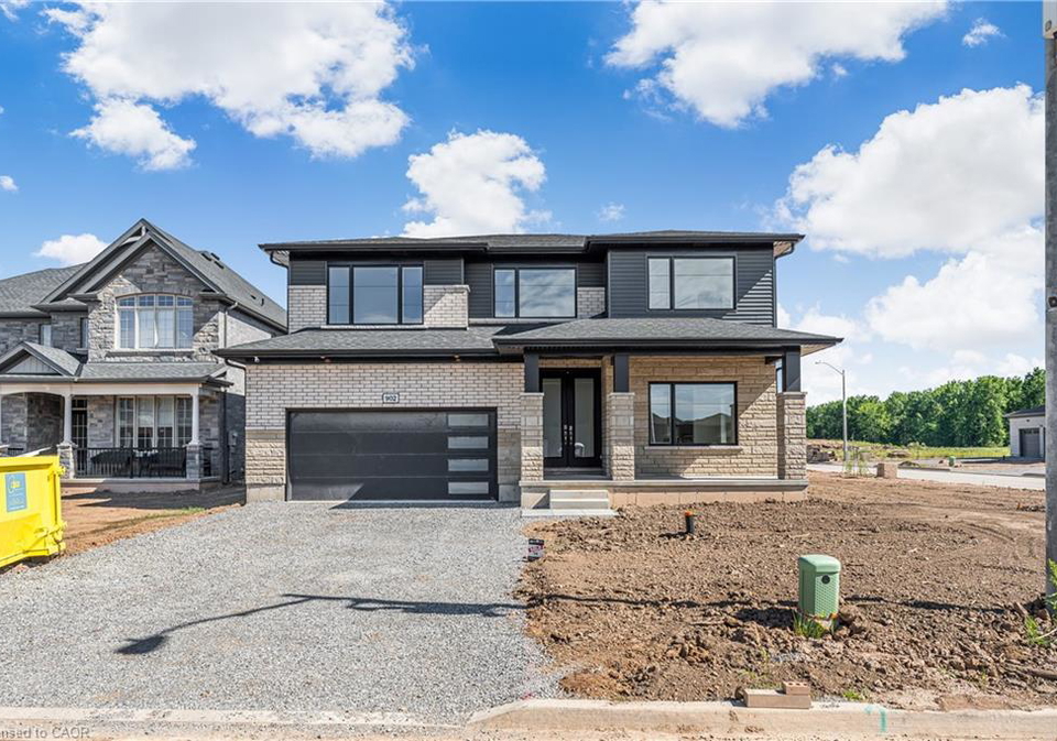 902-rutherford-avenue-fort-erie-ontario-40762618