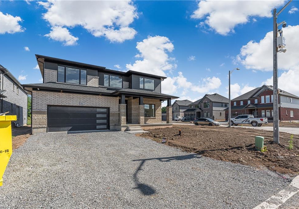 902-rutherford-avenue-fort-erie-ontario-40762618