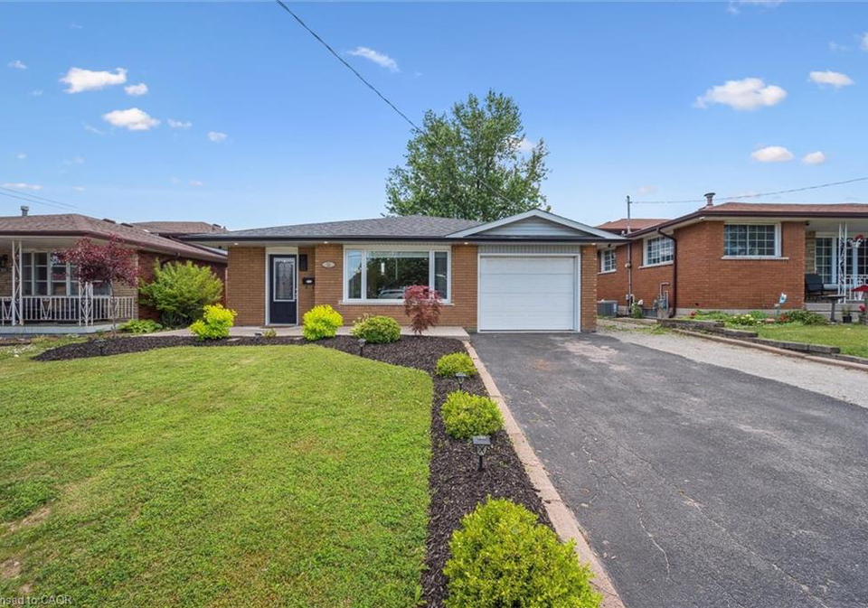 12-anson-avenue-hamilton-ontario-40762679
