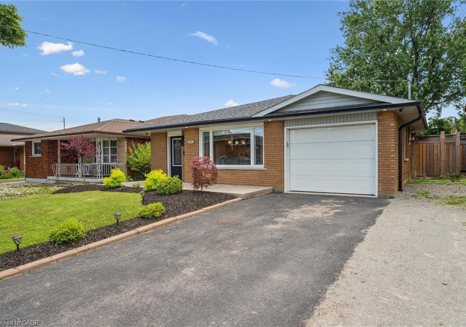 12-anson-avenue-hamilton-ontario-40762679