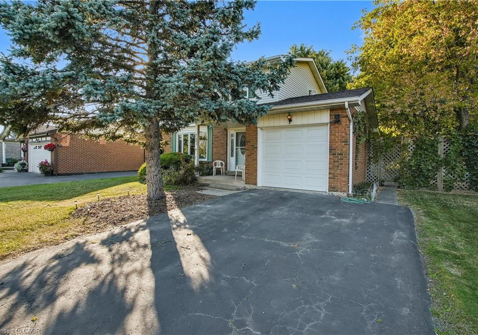 721-willow-avenue-milton-ontario-40762684