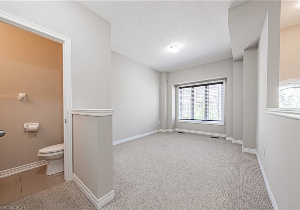 4146-galileo-common-burlington-ontario-40762768