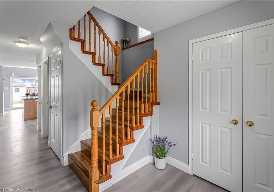 257-grey-fox-drive-kitchener-ontario-40762783