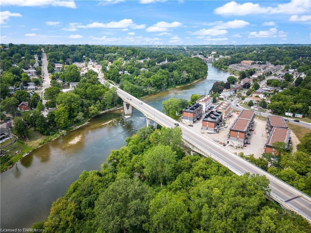2-willow-street-paris-ontario-40762821