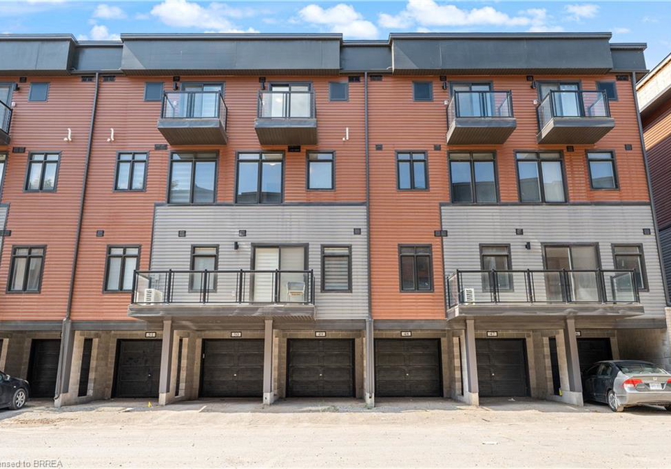 2-willow-street-paris-ontario-40762821