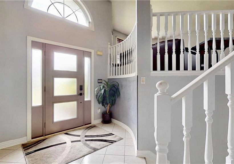 2-angel-court-kitchener-ontario-40762822