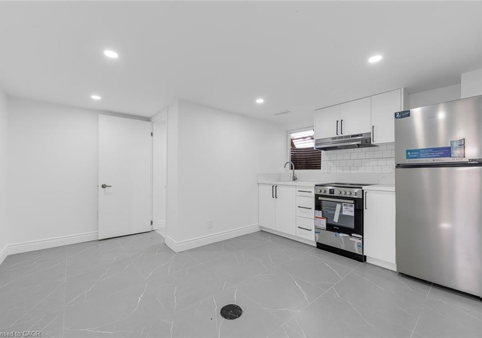 43-norwich-road-stoney-creek-ontario-40762836