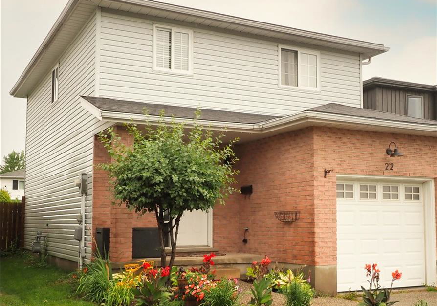 22-beechmanor-crescent-kitchener-ontario-40762843