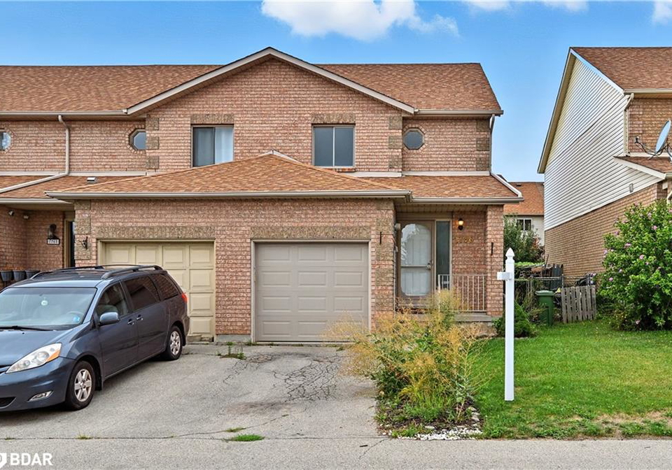 1766-upper-gage-avenue-hamilton-ontario-40762849