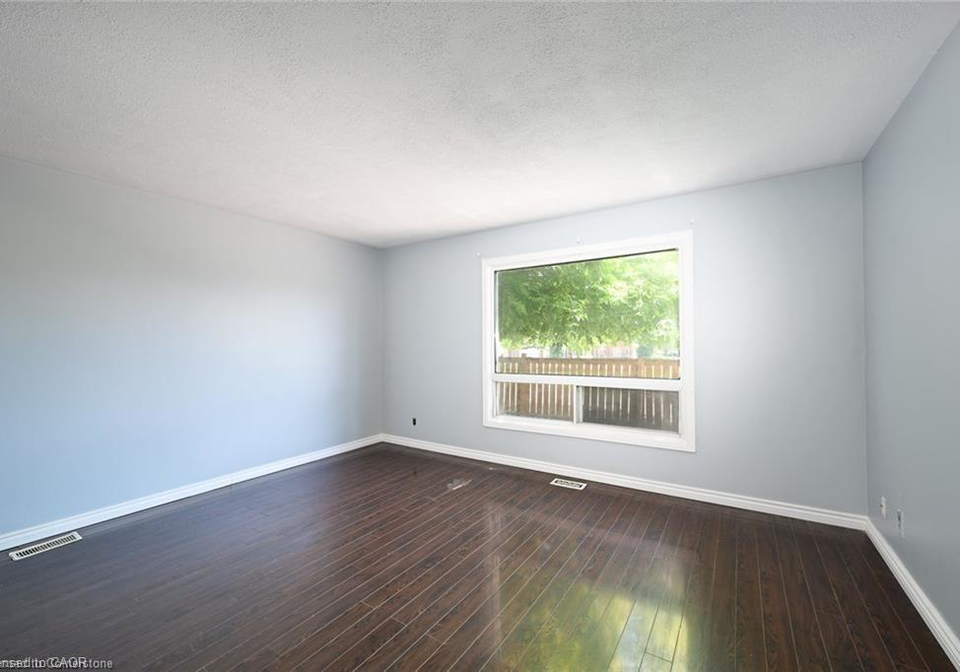 283-elgin-street-brantford-ontario-40762914