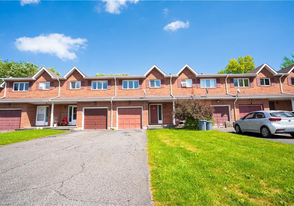 32-nelson-trail-welland-ontario-40762964