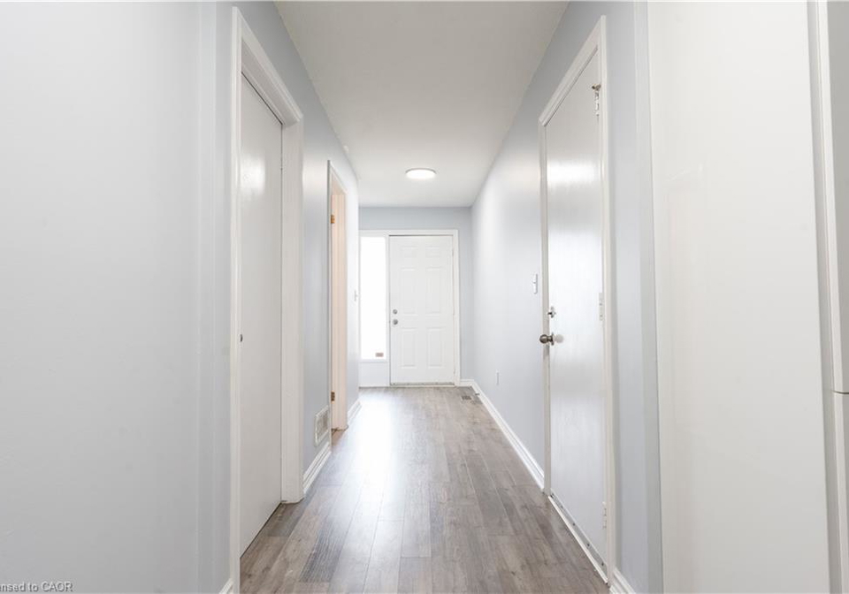 32-nelson-trail-welland-ontario-40762964