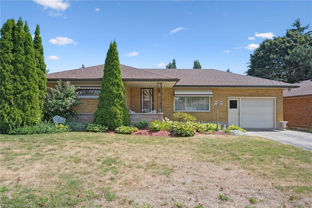 61-traynor-avenue-kitchener-ontario-40762987