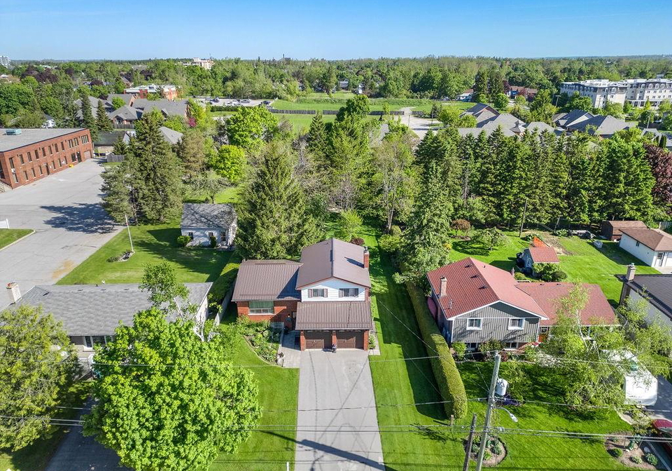 202-mary-street-w-lindsay-ontario-40762999