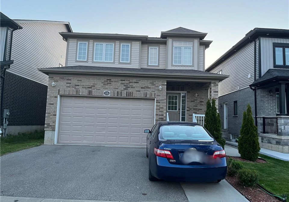 18-wildflower-street-kitchener-ontario-40763018