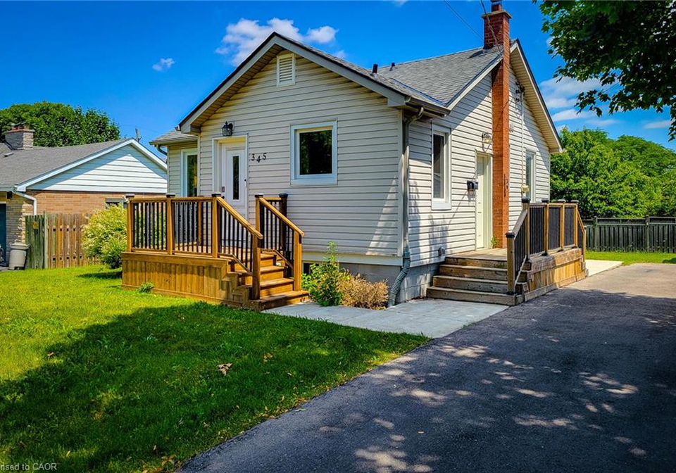 345-hawkridge-avenue-hamilton-ontario-40763020