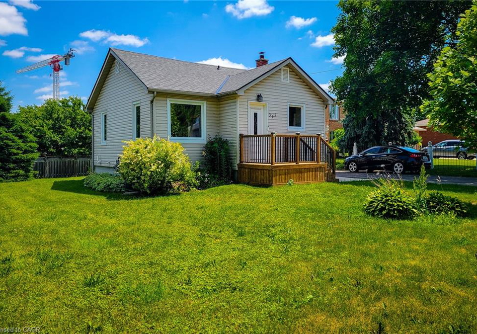 345-hawkridge-avenue-hamilton-ontario-40763020