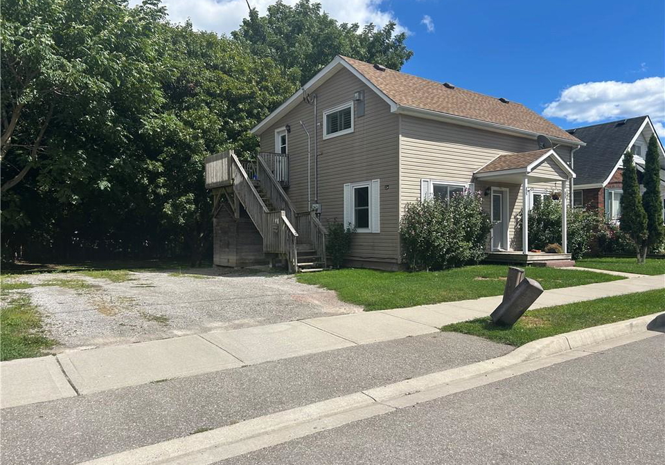 135-head-street-s-simcoe-ontario-40763092