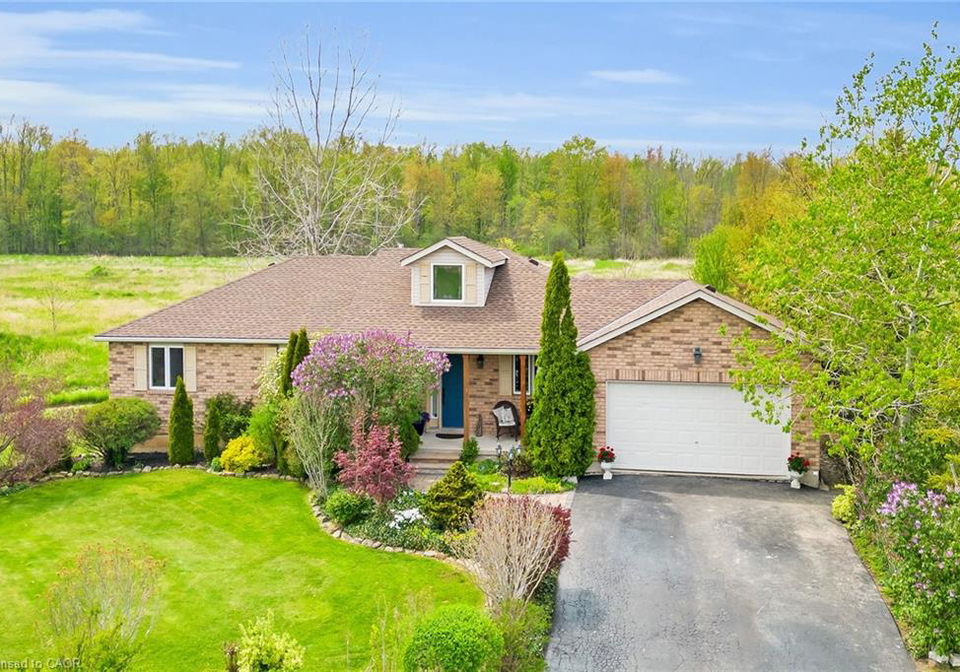 390-mountain-road-grimsby-ontario-40763160