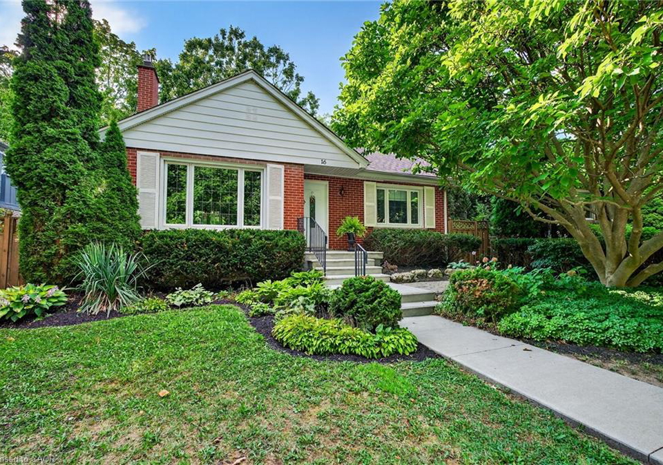16-parkview-row-dundas-ontario-40763306