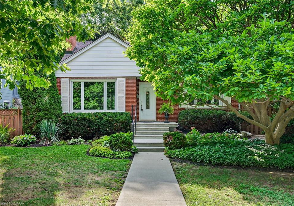 16-parkview-row-dundas-ontario-40763306