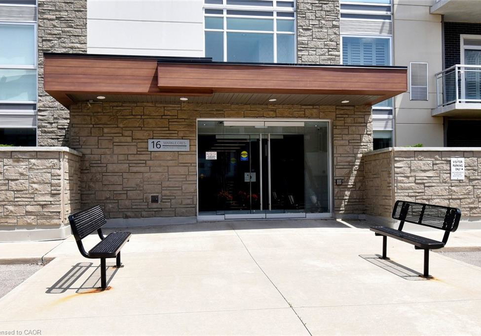 16-markle-crescent-ancaster-ontario-40763392