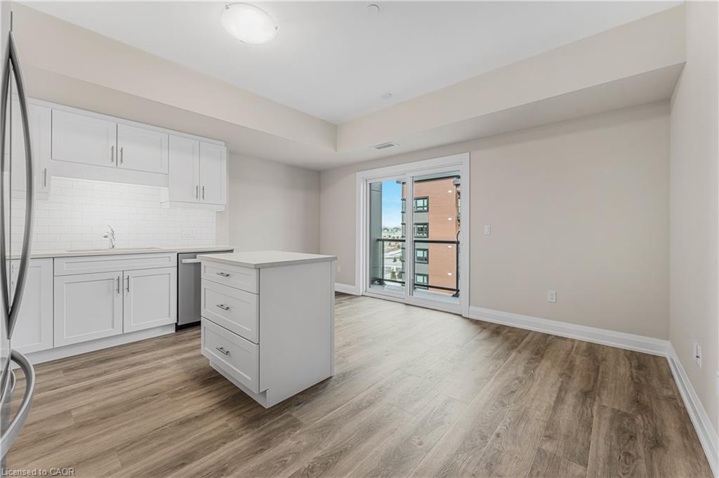 118-summersides-boulevard-fonthill-ontario-40763424