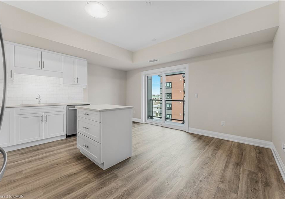118-summersides-boulevard-fonthill-ontario-40763424