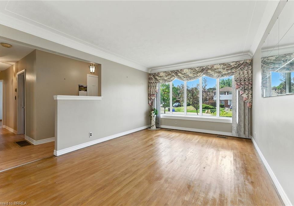 50-collingdon-drive-brantford-ontario-40763493
