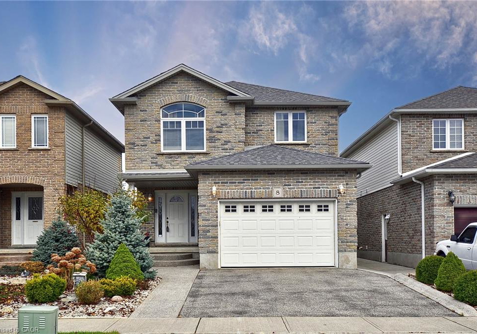 8-lockwood-street-cambridge-ontario-40763639