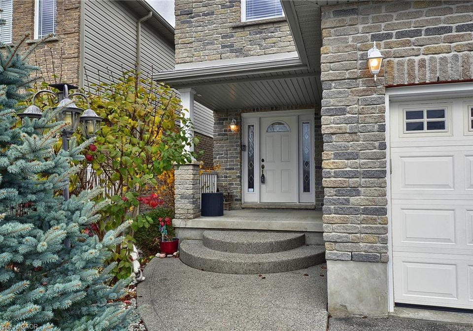 8-lockwood-street-cambridge-ontario-40763639
