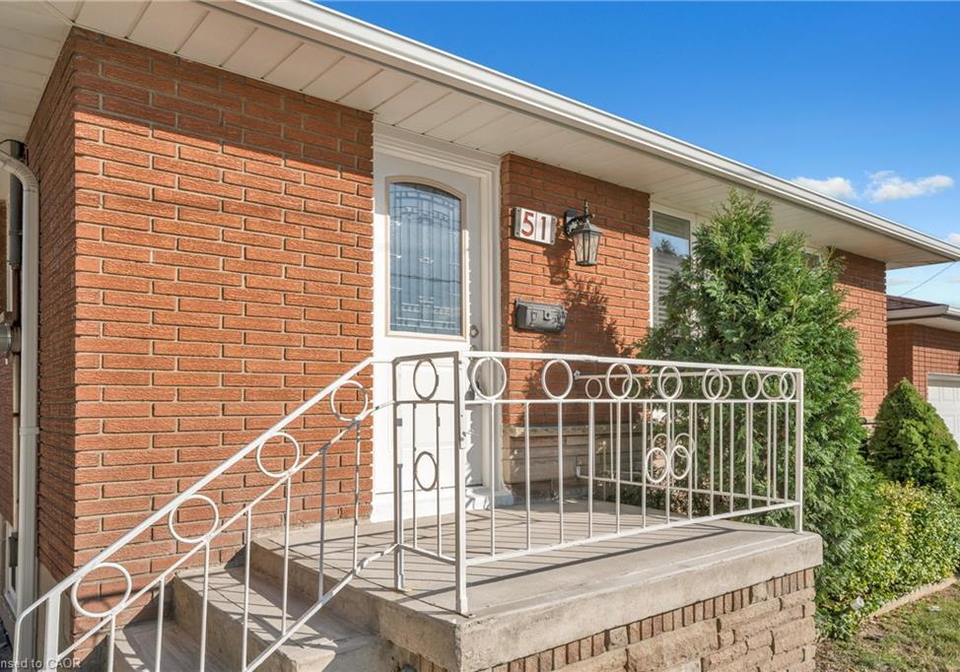 51-bonaventure-drive-hamilton-ontario-40763641